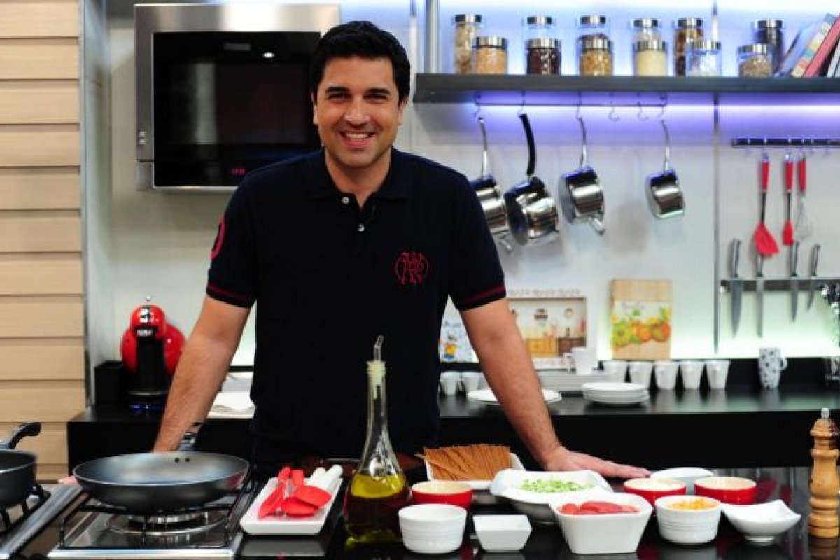 Após acidente, Edu Guedes passa por cirurgia no braço