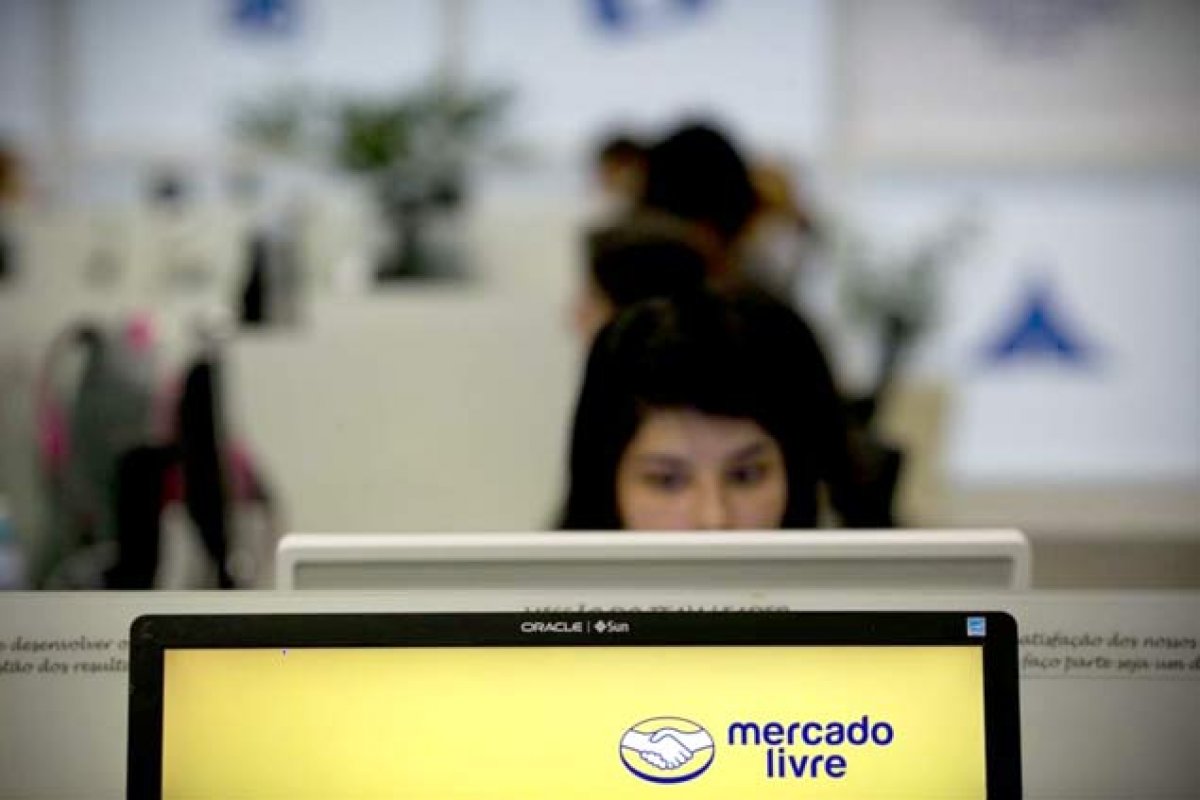 Vendedores caem em golpe da compra falsa no Mercado Livre; saiba como evitar