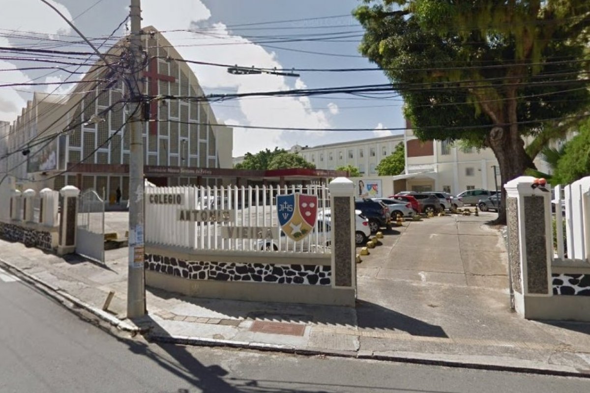 MP-BA solicita que o Colégio Antônio Vieira, em Salvador, reduza 15% no valor das mensalidades