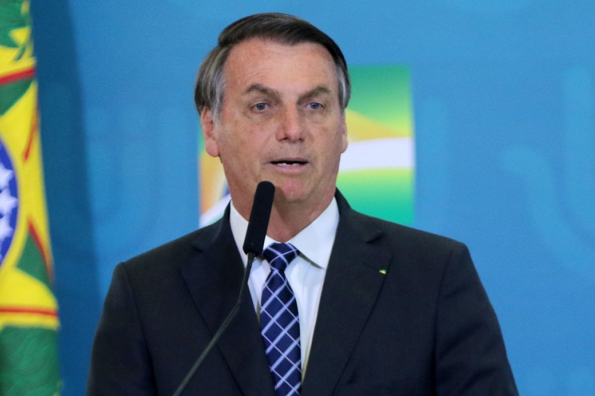 Bolsonaro repudia caso em que jornalista da Globo foi feita refém por um homem