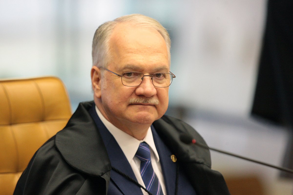 Edson Fachin defende validade do inquérito das fake news no STF
