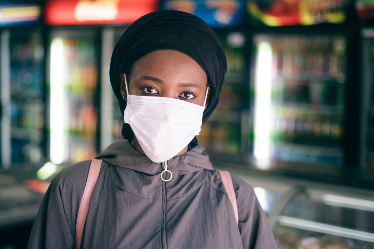 O uso constante de máscaras pode ser decisivo para se evitar uma segunda onda do coronavírus