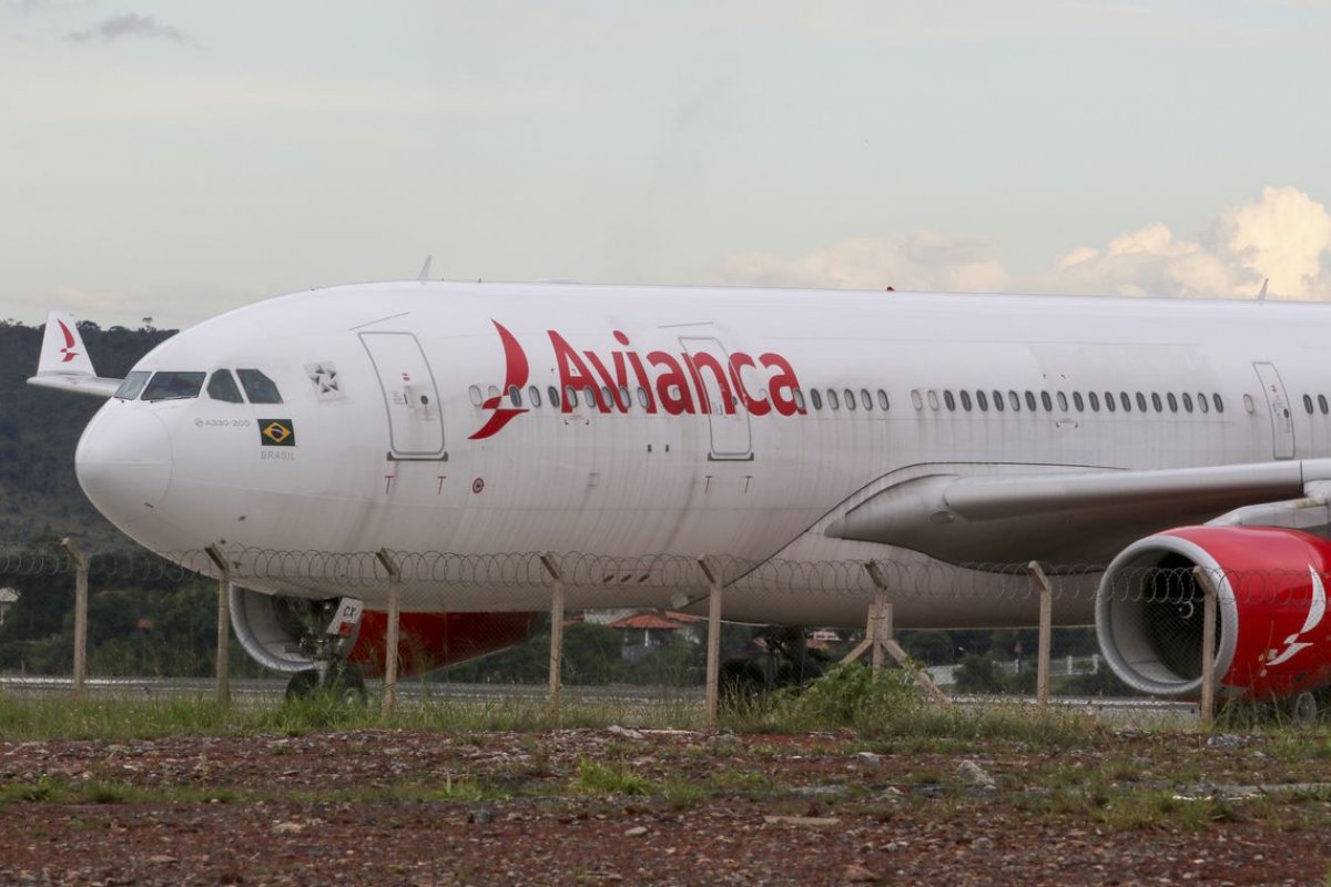 Gol e Latam compram ativos da Avianca por US$ 140 milhões