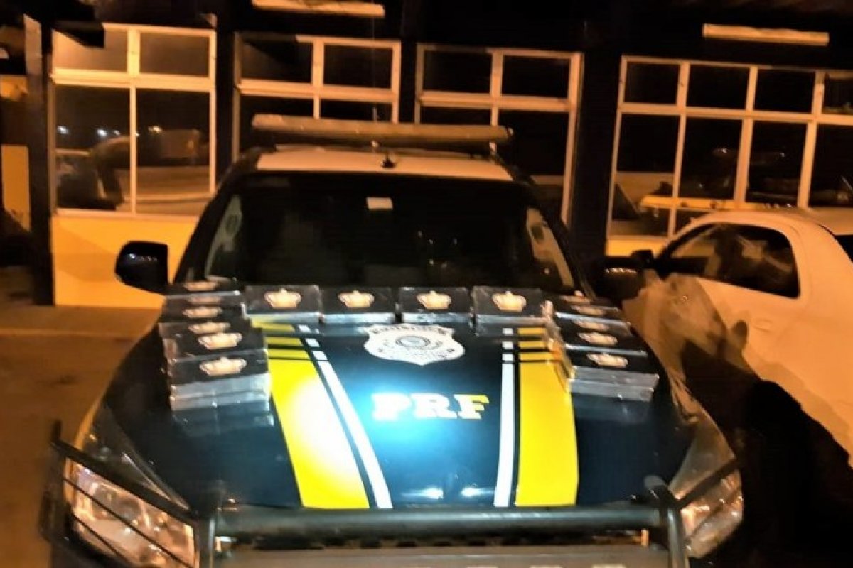 PRF apreende 30 quilos de pasta base de cocaína em Feira de Santana
