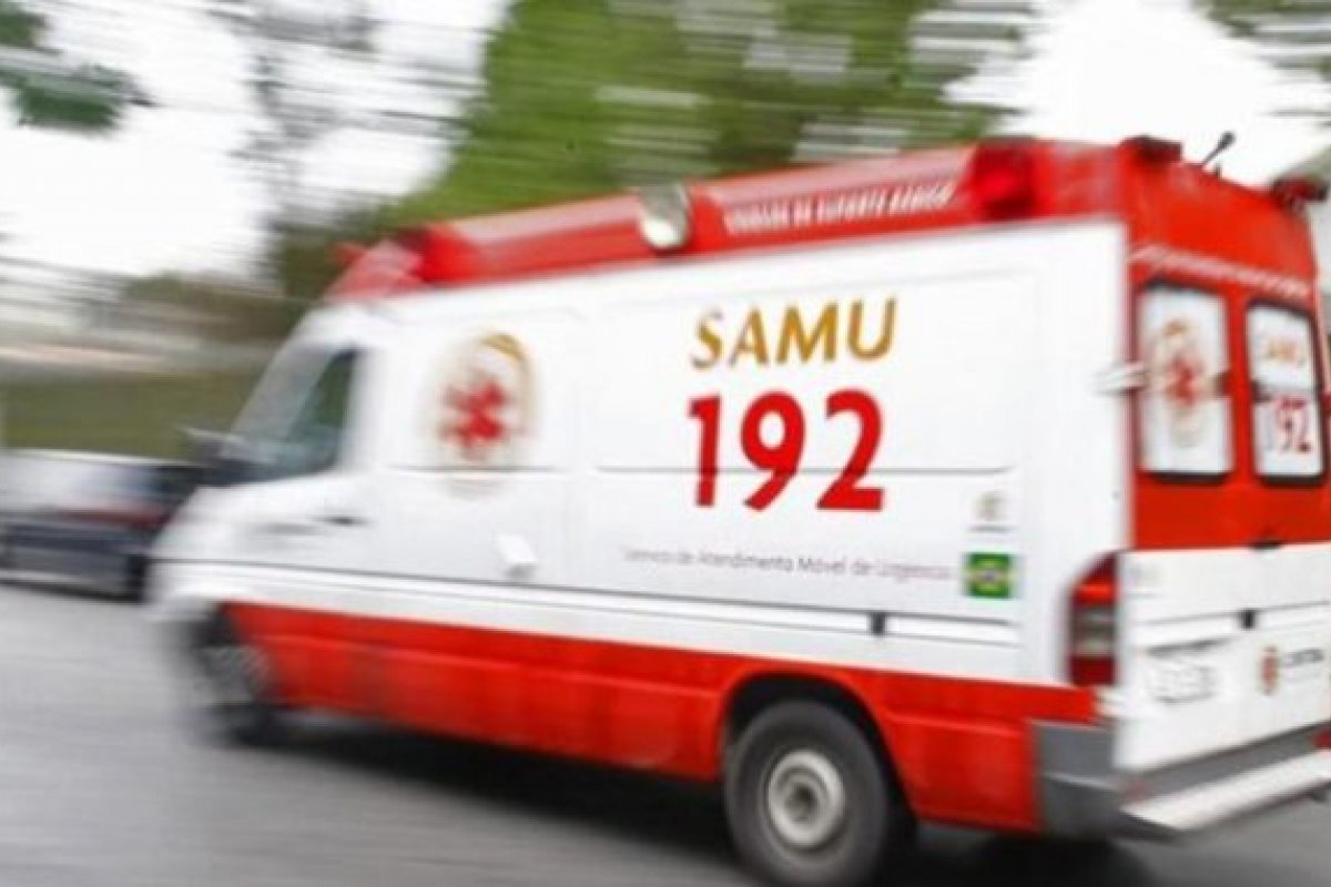 Acidente com motos deixa duas pessoas mortas e uma ferida no bairro do Pau Miúdo