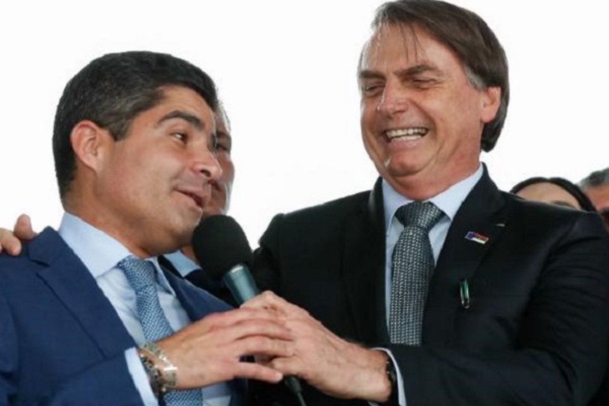 'Me inclua fora dessa', declara ACM Neto ao dizer que Democratas não faz parte do Centrão