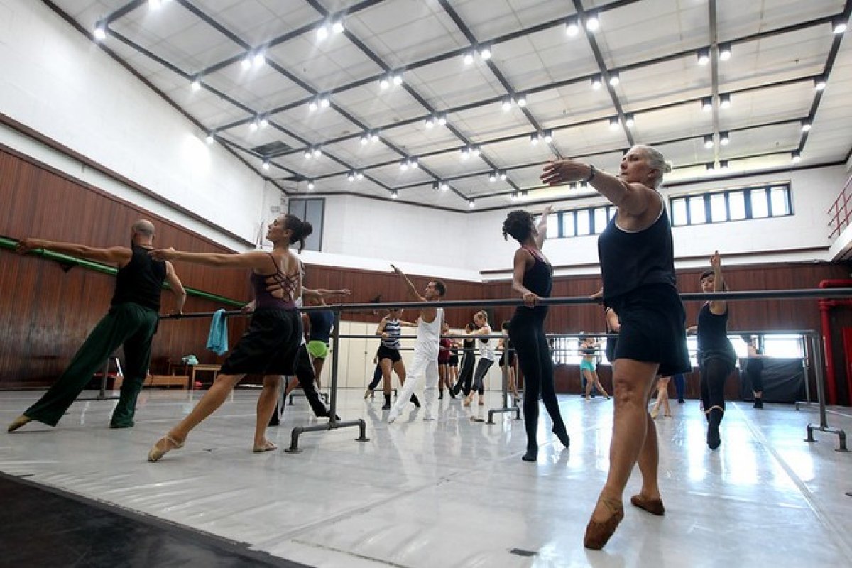 Teatro Castro Alves oferece programação online a partir desta segunda (15)