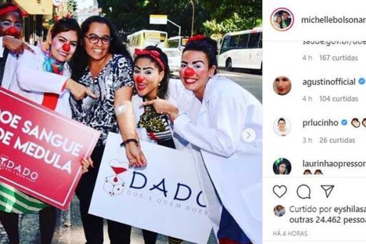 Michelle Bolsonaro relembra o dia em que se vestiu de palhaça para fazer campanha por doações de sangue