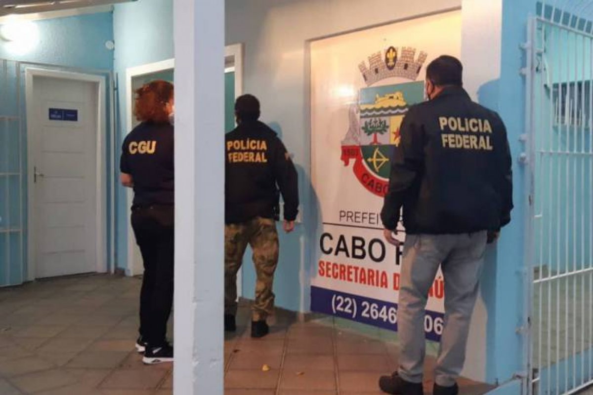PF deflagra operação contra fraudes na saúde em Cabo Frio, no Rio de Janeiro
