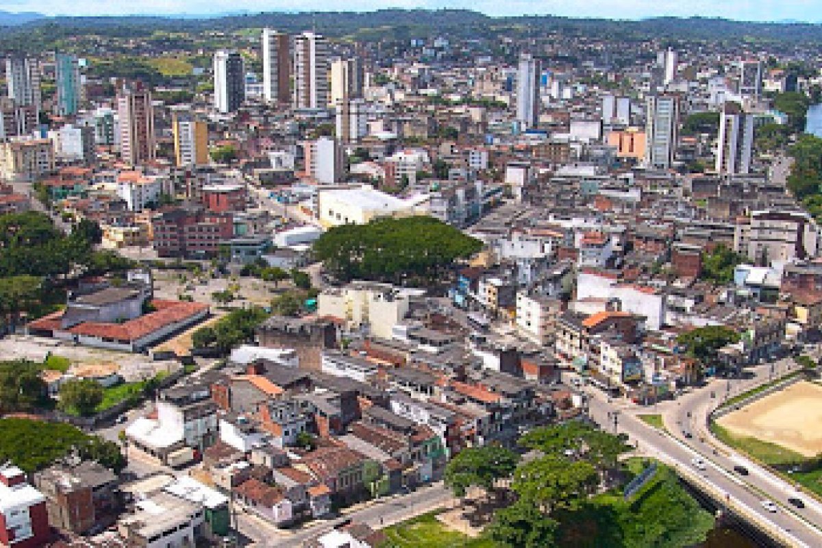 Homem é preso após assassinar companheira por não aceitar fim do relacionamento