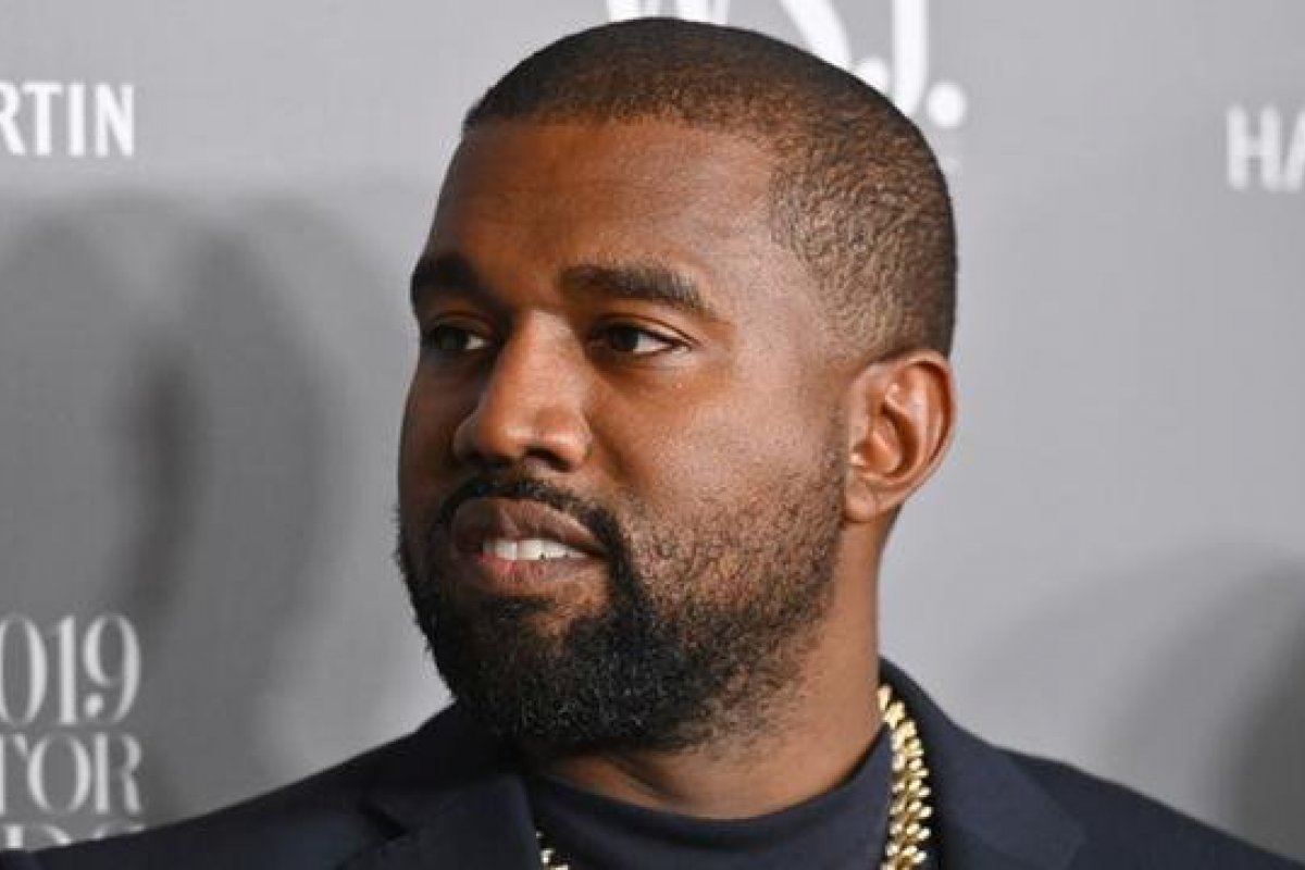 Kanye West vai lançar marca de cosméticos