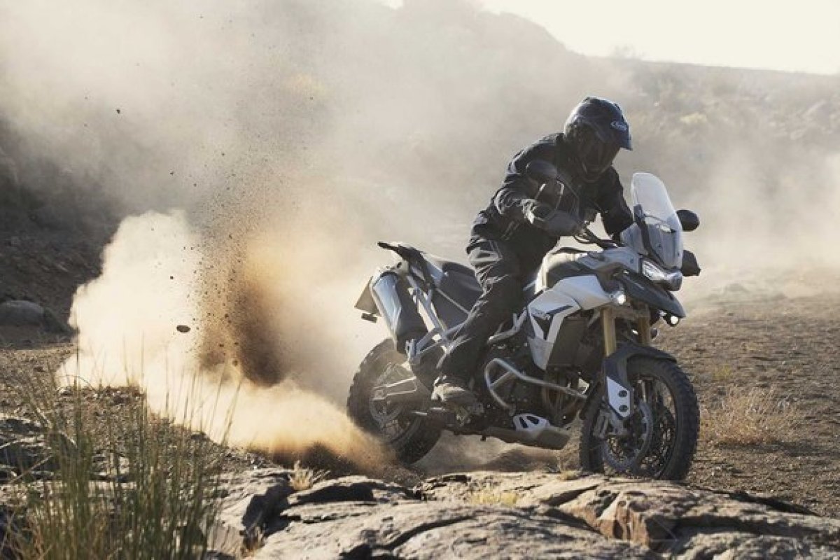 Triumph lança Tiger 900 no mercado nacional a partir de R$ 57,9 mil