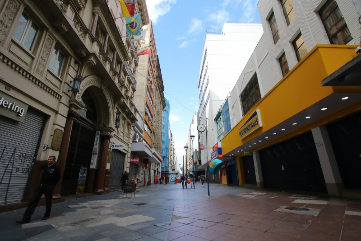 Coronavírus: 'prévia' do PIB despenca 9,73% em abril; número é o menor desde 2006