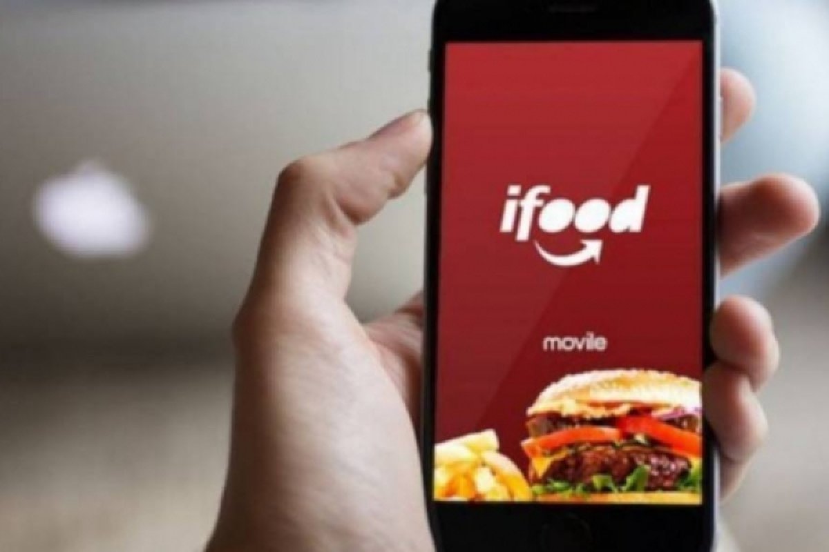 Falha no iFood expõe dados e pedidos de clientes