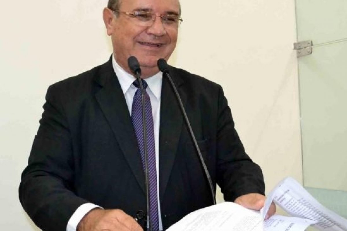 “Se foi consensual, não é motivo para demitir”, diz presidente da Câmara de Feira sobre sexo em repartição pública