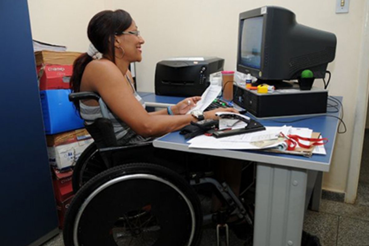 MPT notifica empresas sobre medidas de proteção a trabalhadores com deficiência