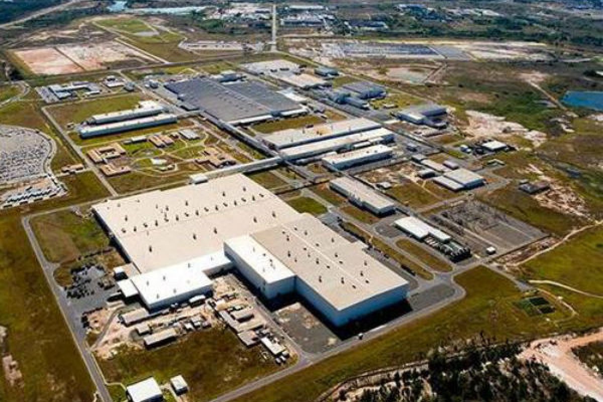 Ford anuncia retomada de produção na fábrica de Camaçari, na Bahia
