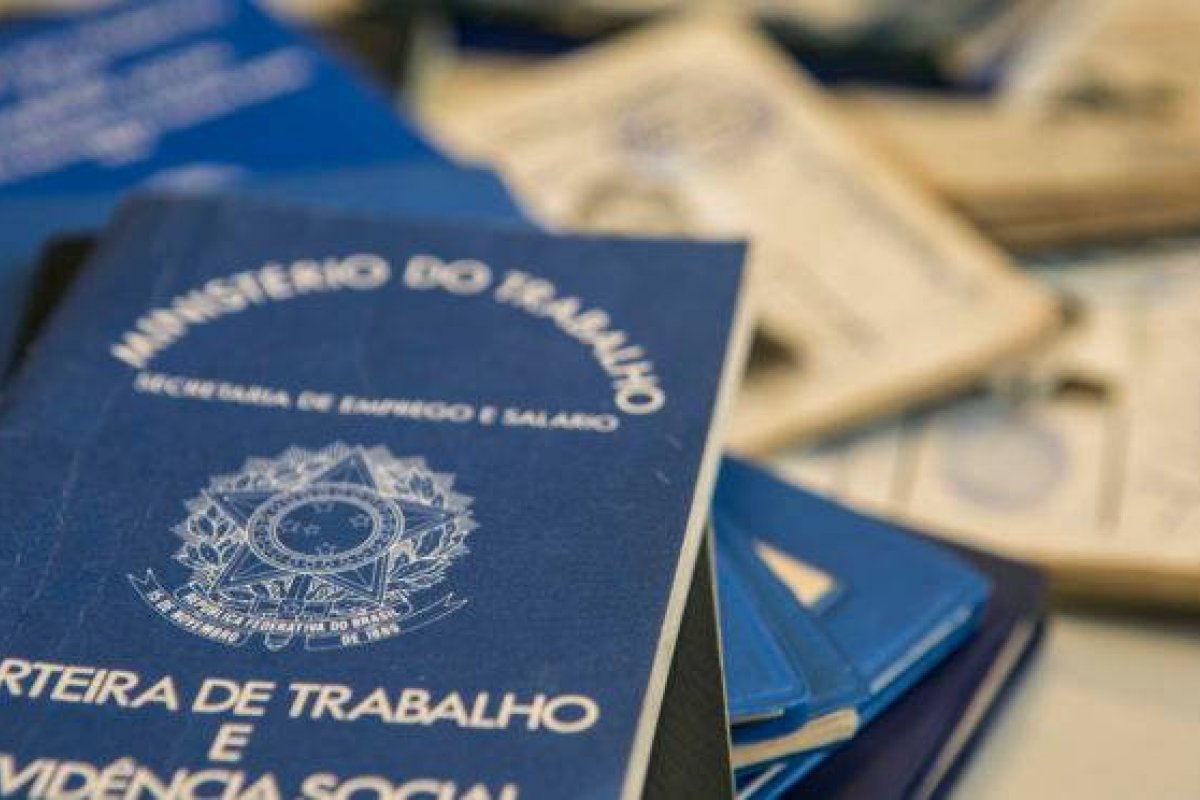 1,4 milhão de brasileiros estão fora do mercado de trabalhado por causa da Covid-19