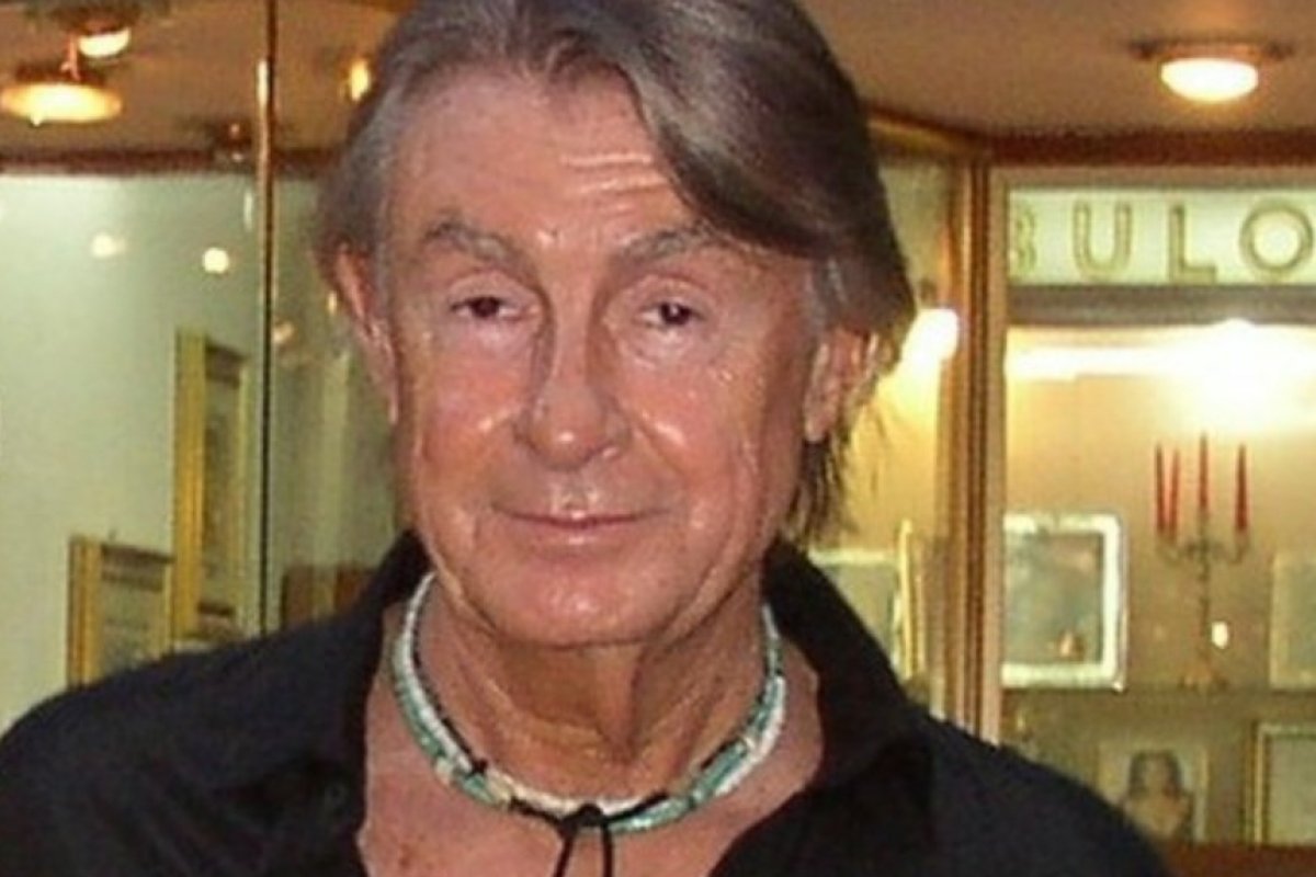 Joel Schumacher, diretor de 'Batman & Robin' e 'Os garotos perdidos', morre aos 80 anos
