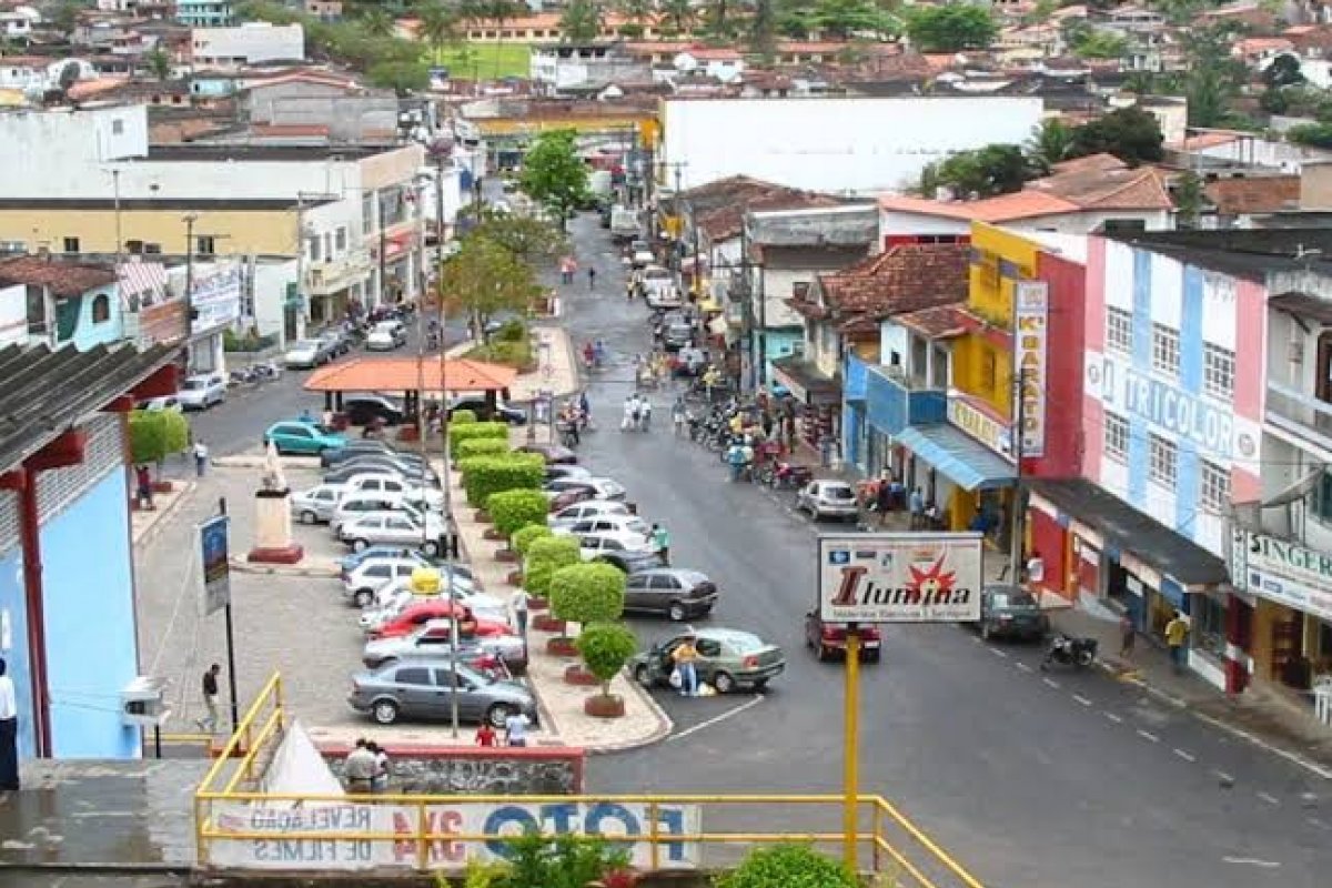 MP-BA pede que município de Catu feche comércio e atividades não-essenciais