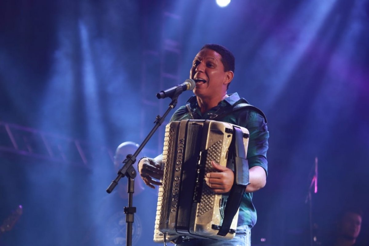 Targino Gondim realiza hoje live show com canções de Luiz Gonzaga