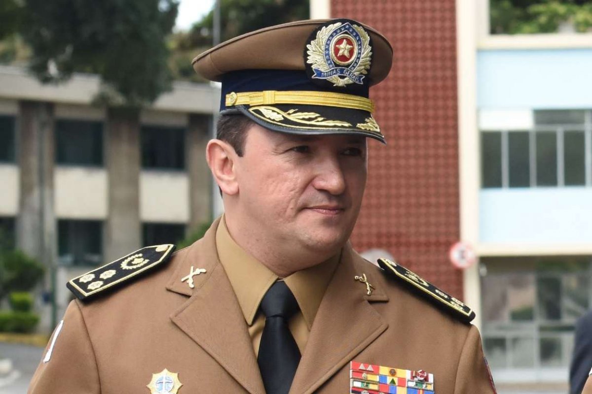 Operação faz buscas na casa do ex-comandante da PM mineira