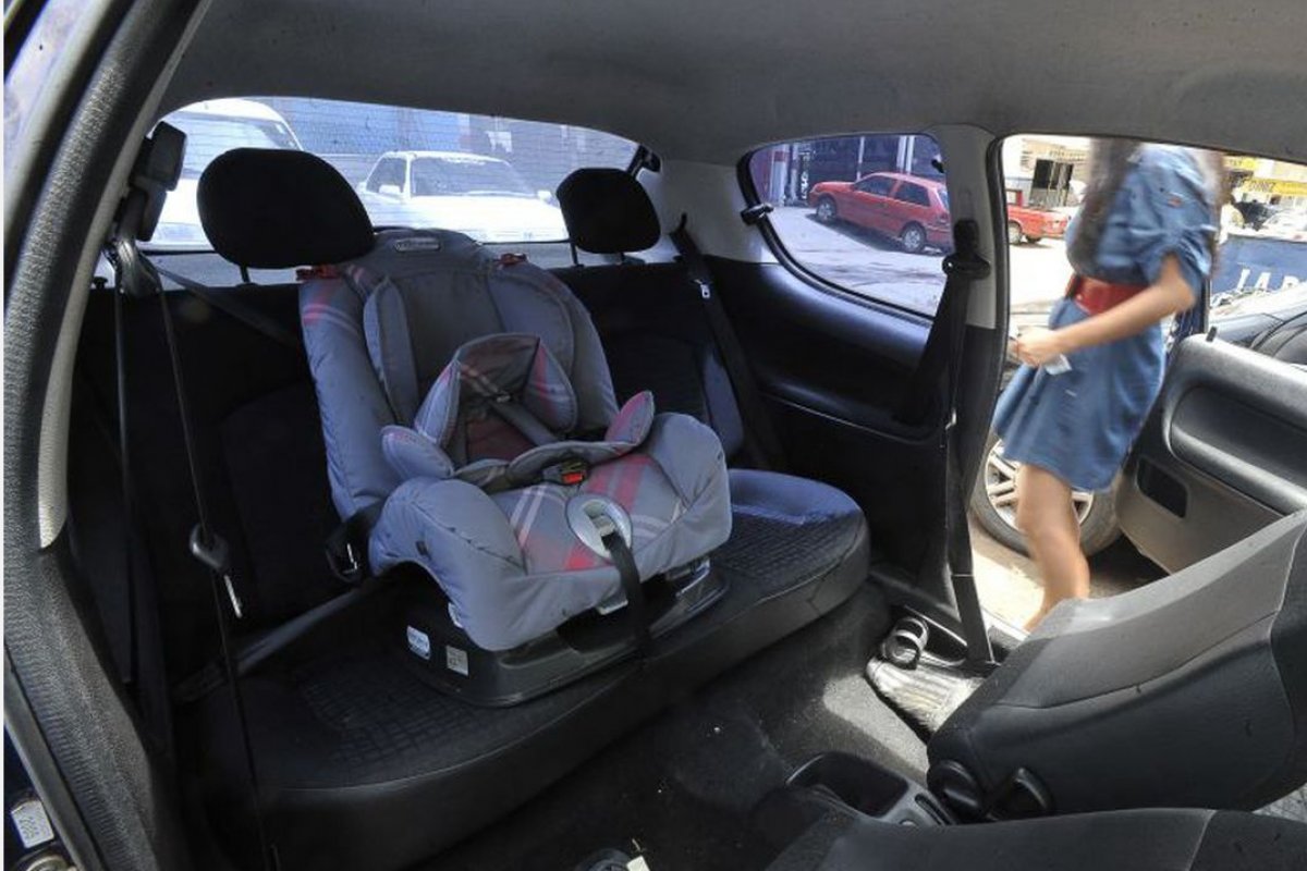 Cartilha que orienta sobre forma correta para transportar crianças em veículo será lançada