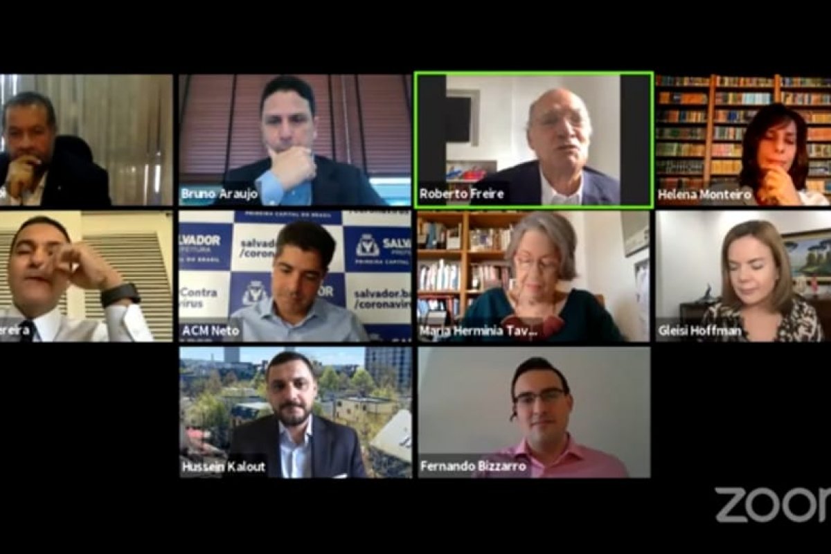 'Precisamos dar força para que os veiculos de comunicação continuem denunciando e criticando' diz ACM Neto