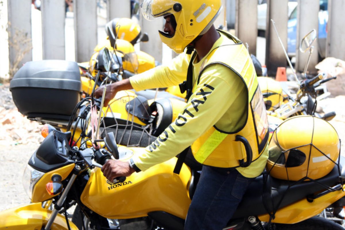 Vistoria para serviço de mototaxista na capital baiana é adiada