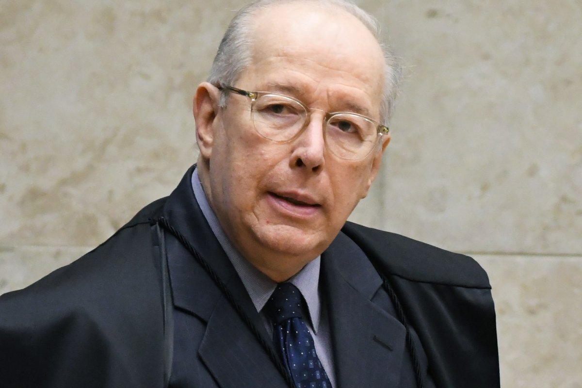 Celso de Mello pede à PGR que se manifeste sobre depoimento de Bolsonaro