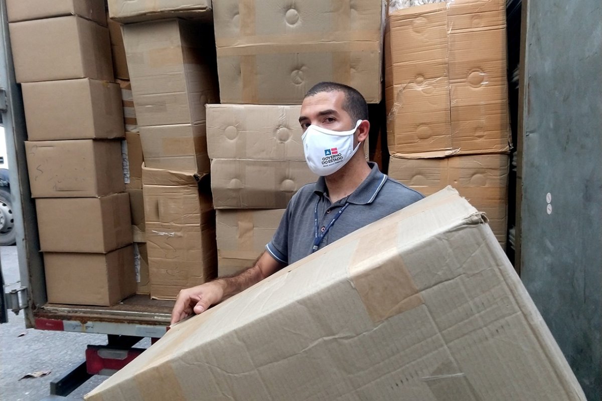 Governo entrega 150 mil máscaras para comunidades tradicionais