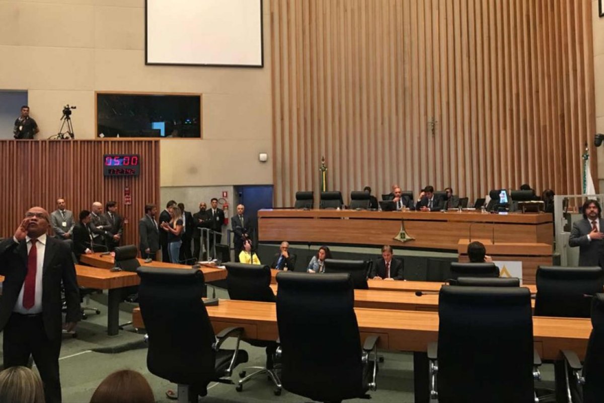 Orçamento de 2021 será votado pelo Legislativo nesta terça-feira (30)