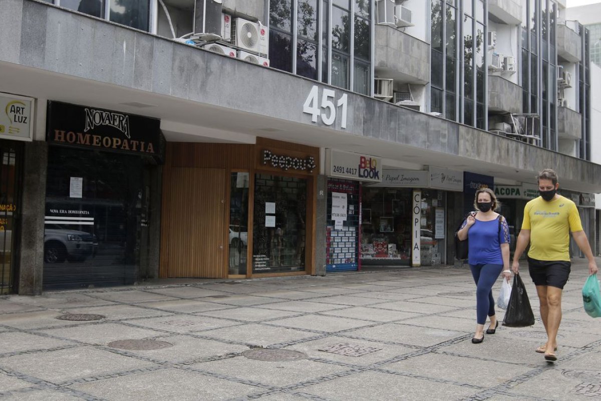 Brasil fecha maio com retração de 331,9 mil postos de trabalho