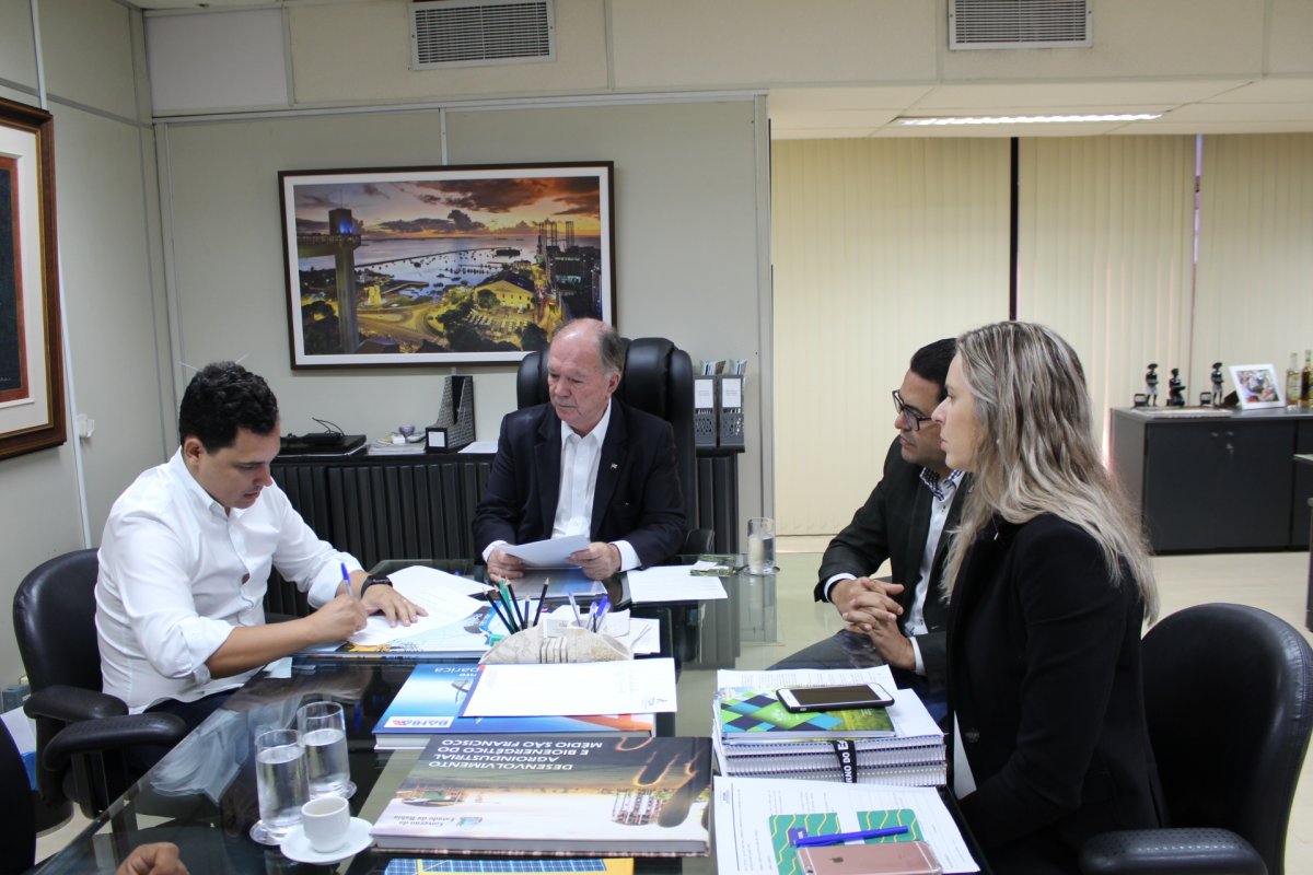 Lauro de Freitas vai ganhar fábrica de instrumentos e materiais hospitalares 