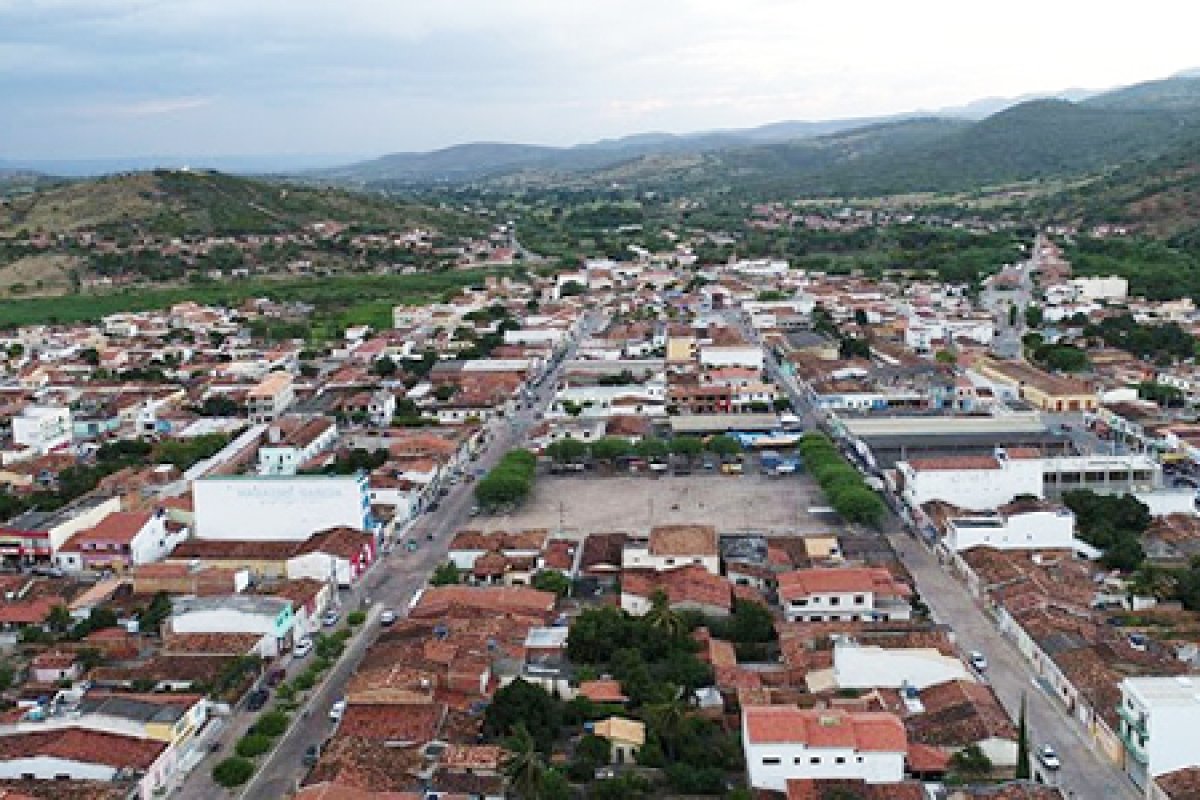 Prefeitura de Miguel Calmon decreta toque de recolher até domingo (5)