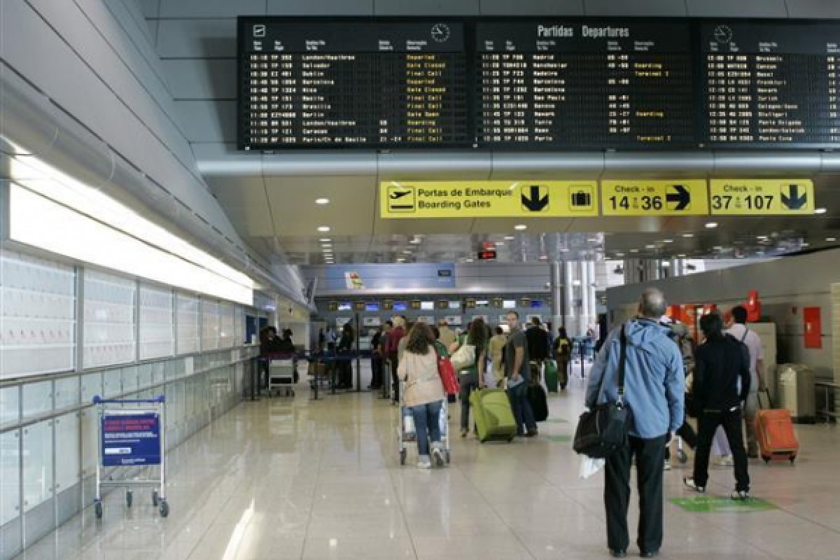 Portugal permitirá viagens do Brasil e EUA e exigirá teste da Covid-19