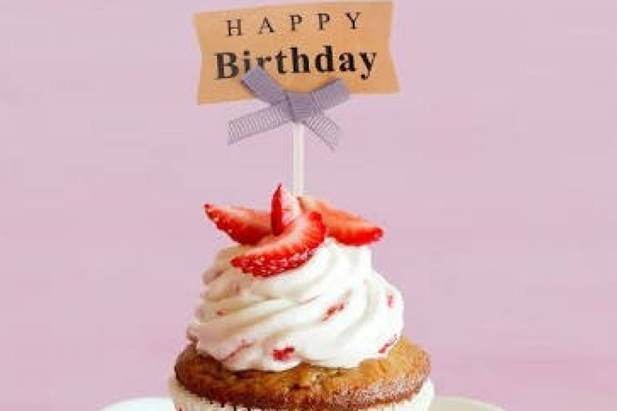 Confira os aniversariantes famosos desta sexta-feira , 03 de julho