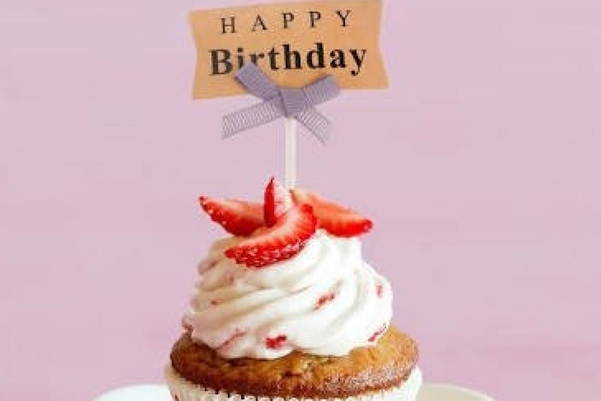 Confira os aniversariantes famosos deste domingo, 05 de julho