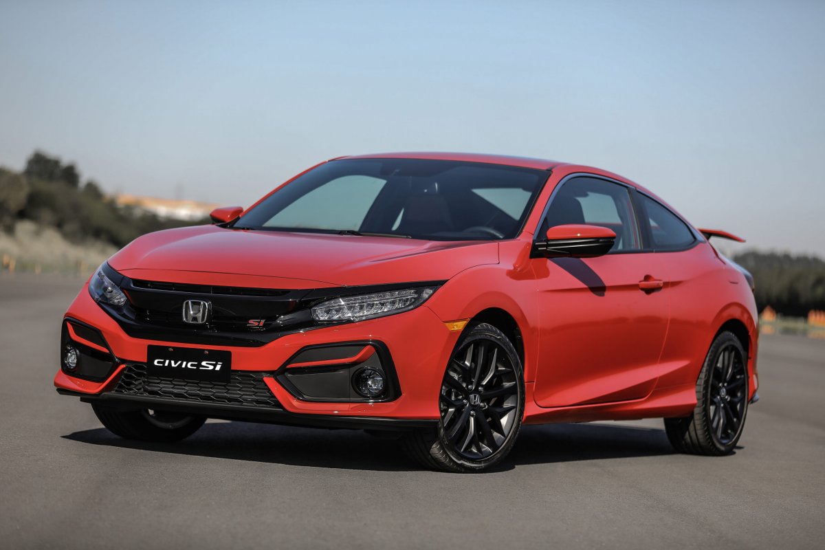 Honda retoma vendas do Civic SI no país: novidade custa R$ 179,9 mil