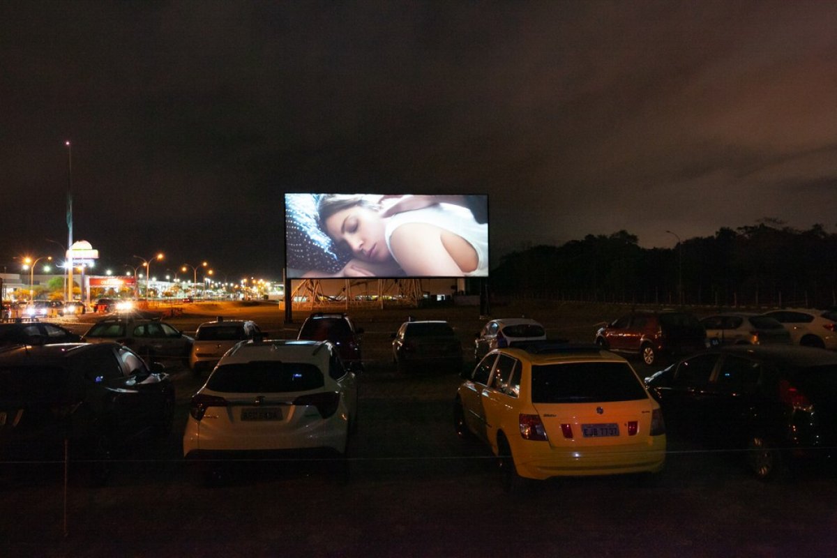 Dez estados adotam o cinema drive-in e arrecadam mais de R$ 120 mil das bilheterias