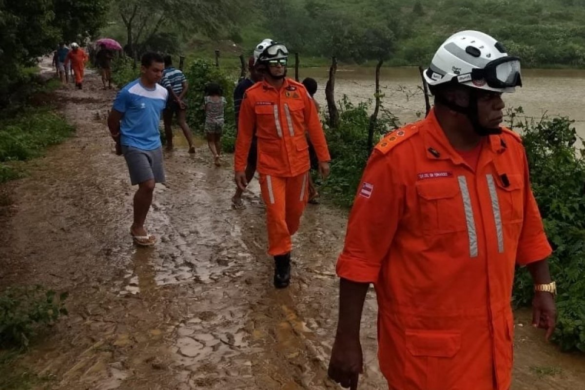 Órgãos descartam risco de rompimento de 2ª barragem em Pedro Alexandre
