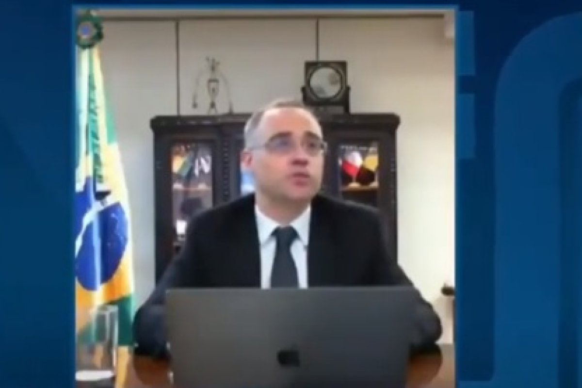 Ministro da Justica elogia Toffoli e é massacrado nas redes sociais