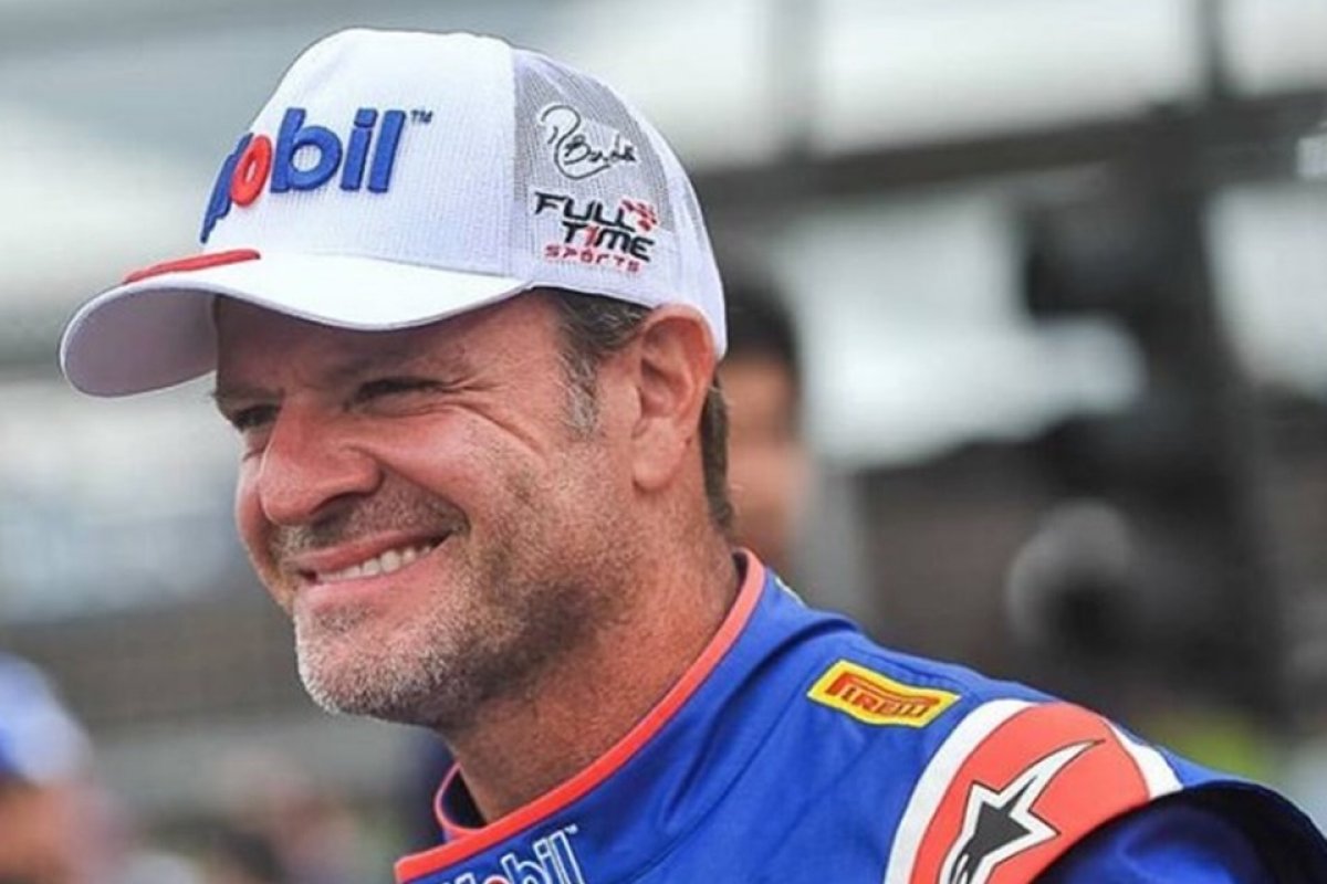 Rubens Barrichello está de romance com jornalista da Band