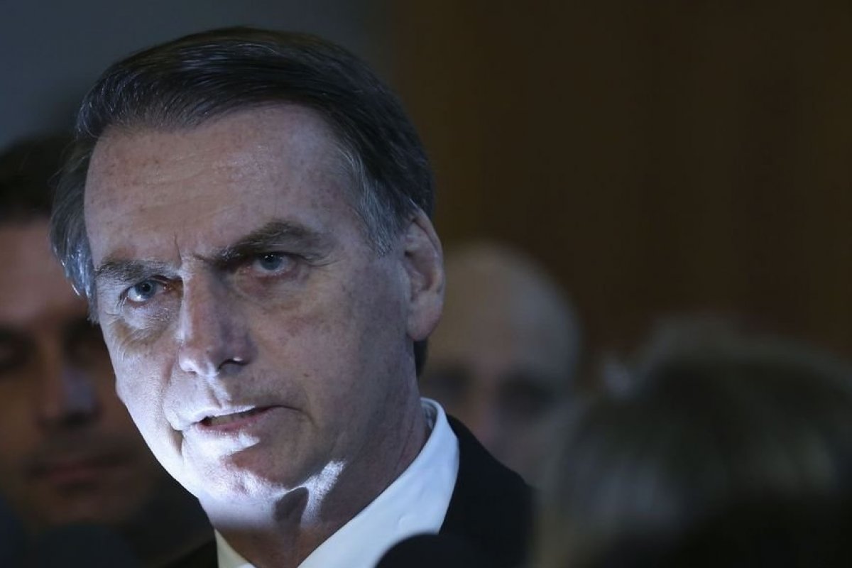 Bolsonaro começa visitas a estados comandados pela oposição