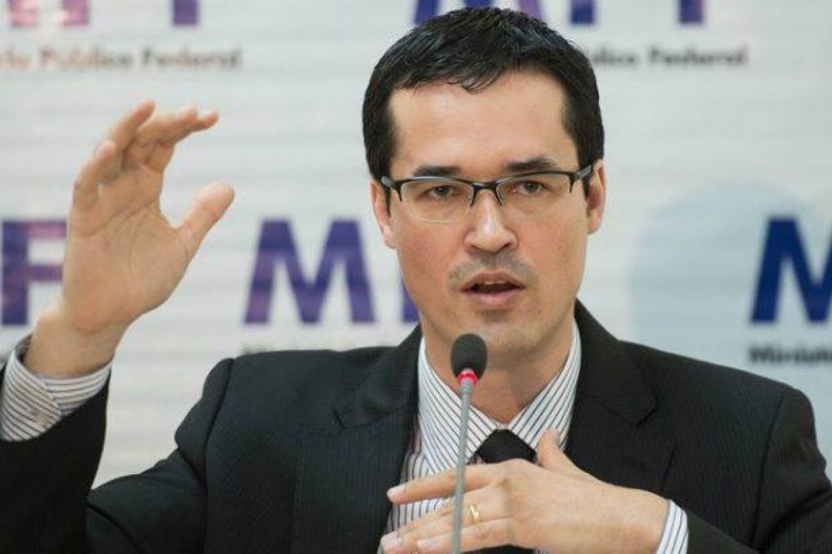 Dallagnol quis abrir empresa de palestras para lucrar com fama da "lava jato"