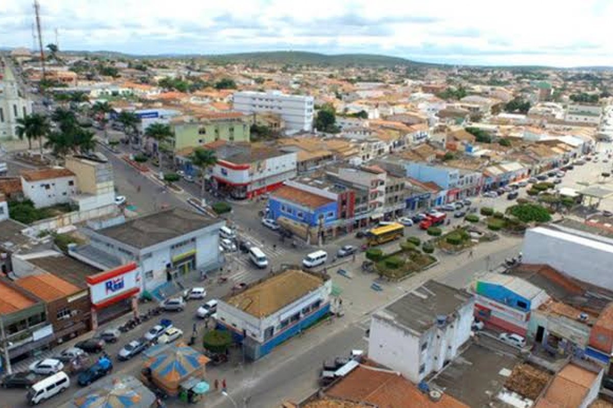 MP aciona cinco municípios da Bahia por falta de transparência nos gastos públicos