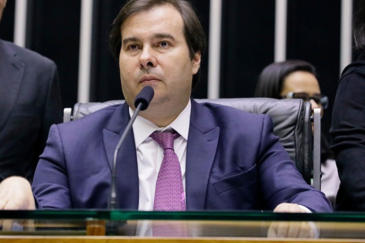Rodrigo Maia diz que Câmara não vai pautar sobre CPMF