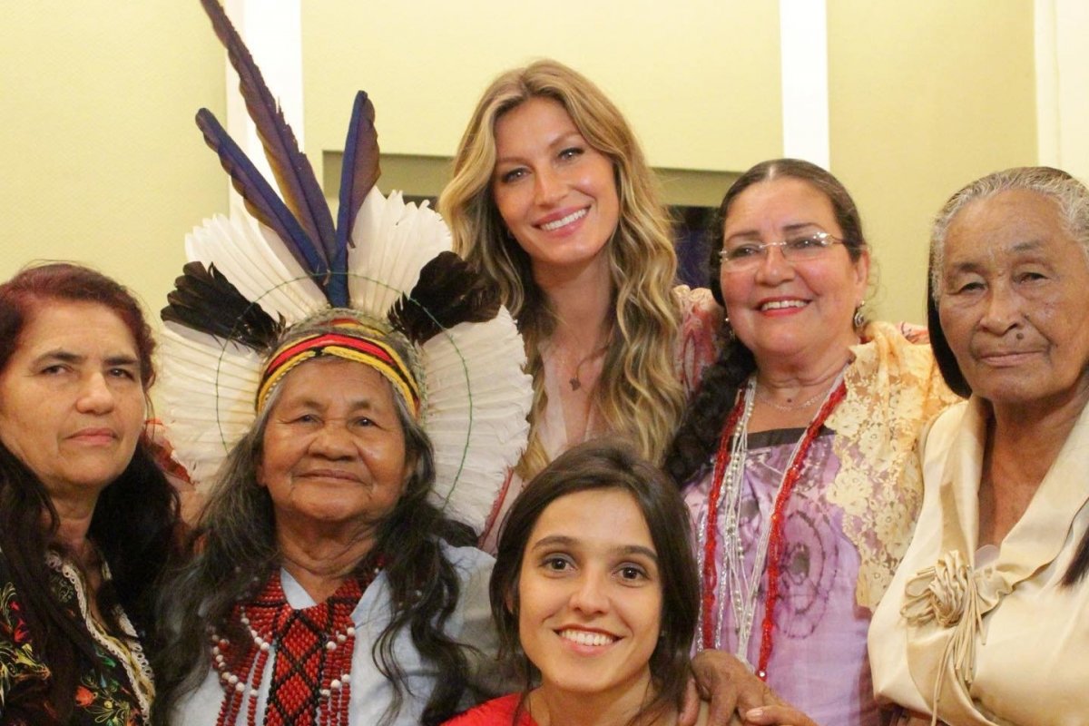 Gisele Bündchen doará cestas veganas durante pandemia