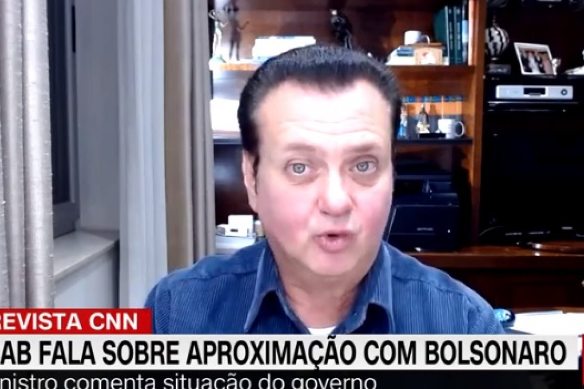"Quando um lado baixa as armas, o outro lado também baixa", diz Kassab sobre mudança de postura de Bolsonaro