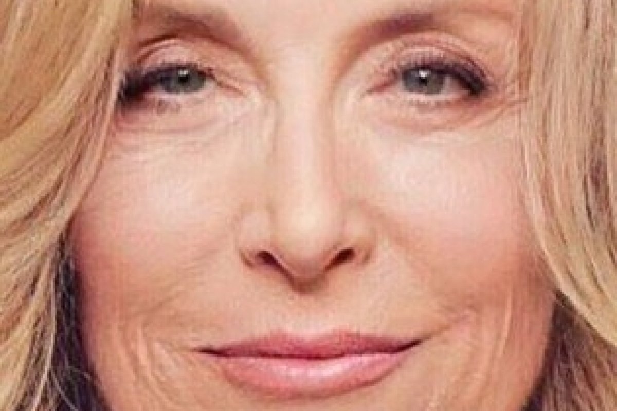 Aplicativo que "envelhece" pessoas faz sucesso na web